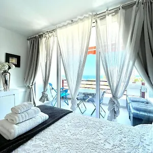 Sweet Deluxe Aparthotel Playa de las Americas (Tenerife)