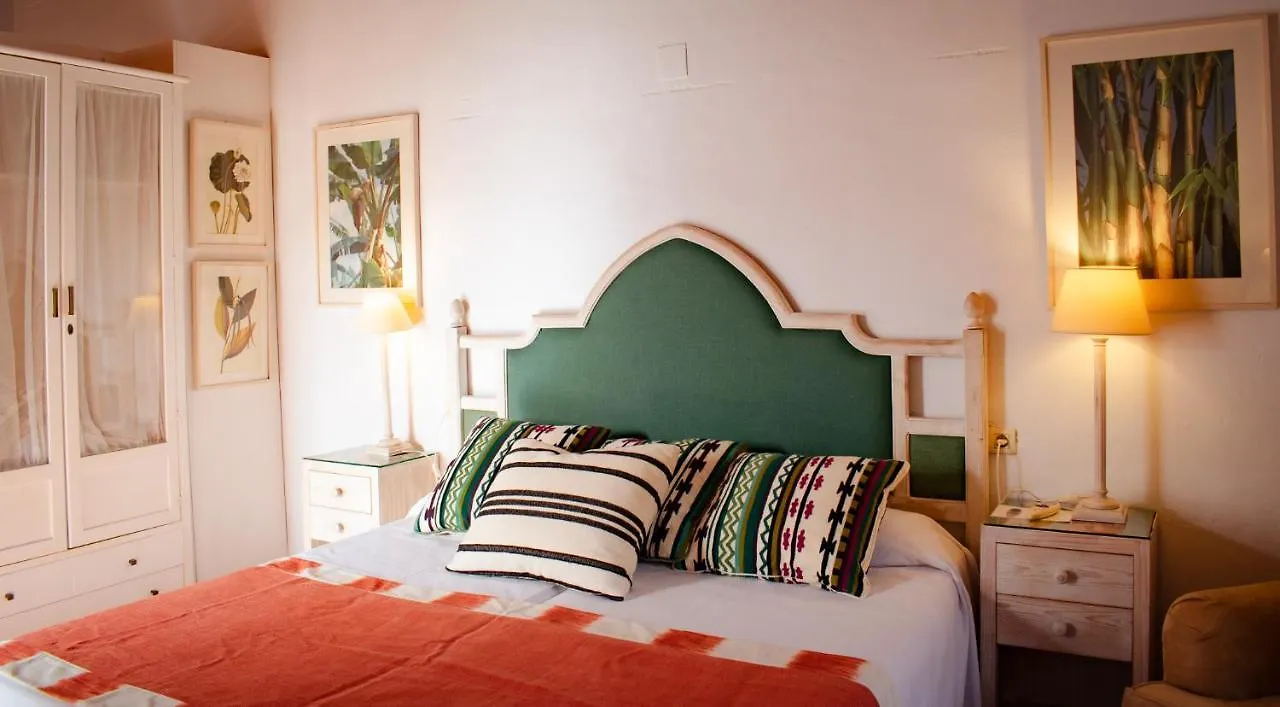 Hotel Cortijo Del Arte - Caminito Del Rey Pizarra 3*,  Spanje
