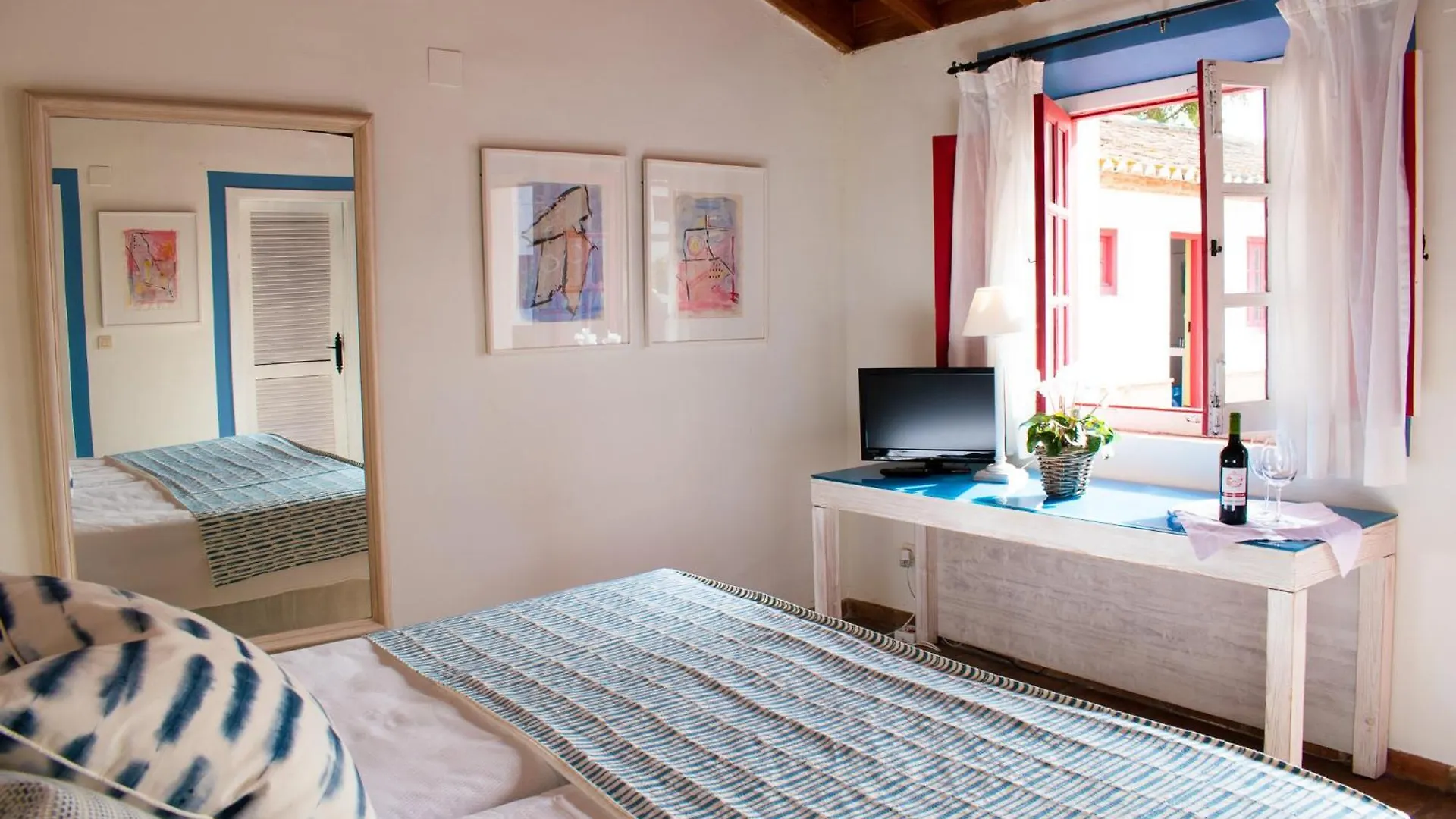 ***  Hotel Cortijo Del Arte - Caminito Del Rey Pizarra Spanje
